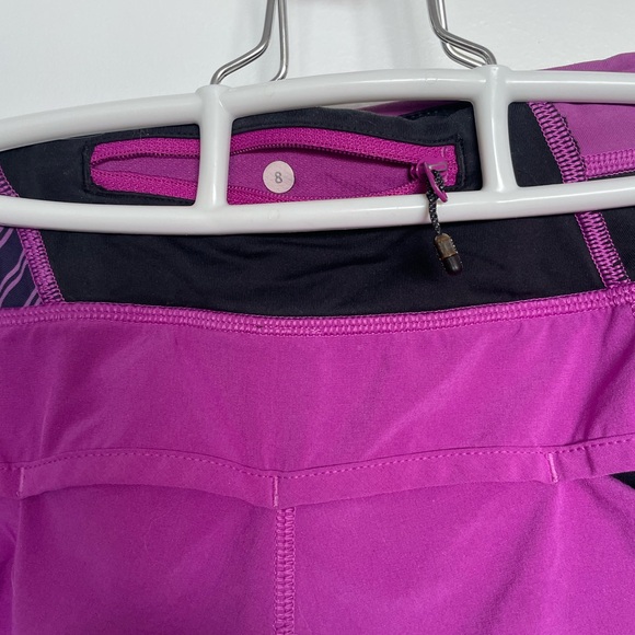 Lululemon Speed Up Low-Rise Lined Short - Picture 3 of 5